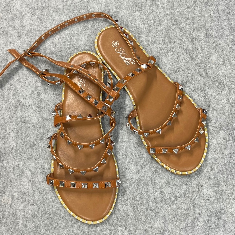Katliu Womens Studded Gladiator Sandals‎ Tan Brown Silver Pyramid Straps Size 39